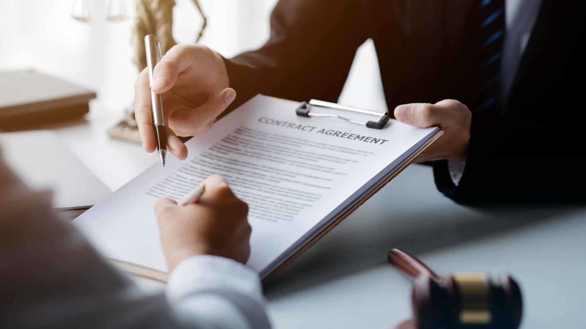 The Legal Standing of Mediation Agreements in the UK Droitwich